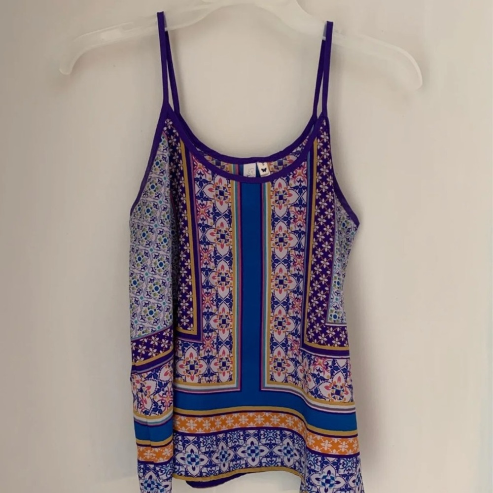 Between Me & You tank